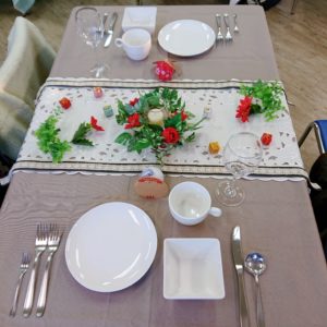 テーブルの飾りつけ