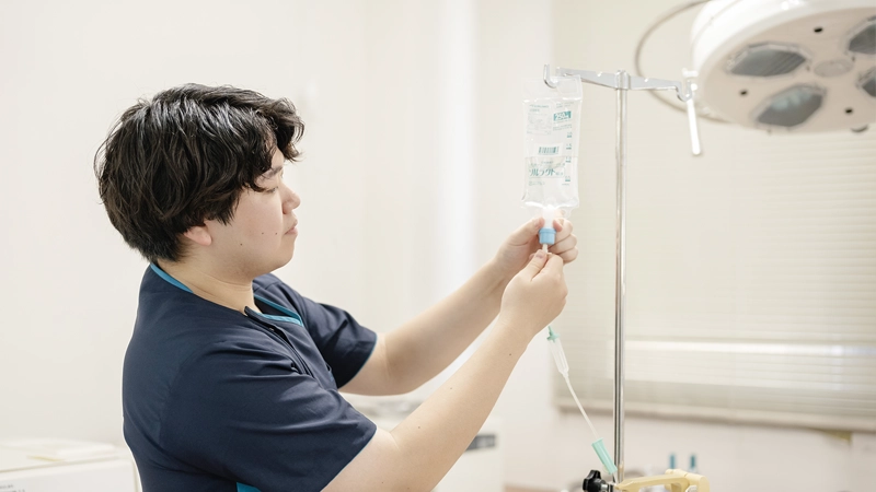 動物病院で扱う機器をすべて網羅！どこに就職しても困らない愛玩動物看護師を育成！