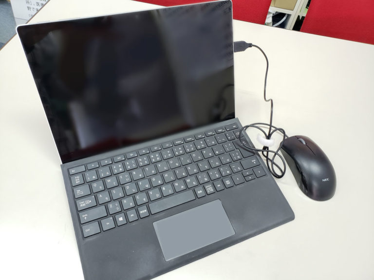 Webデザイン用ノートパソコン