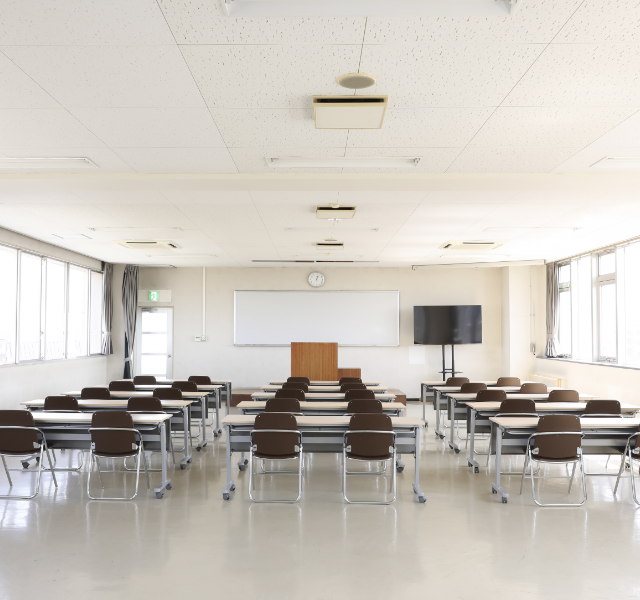 講義室
